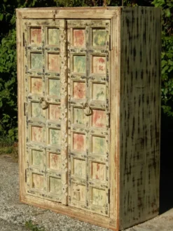 Exceptionnelle armoire de style indien - Superbe patine