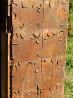 Exceptionnelle armoire de style indien - Superbe patine