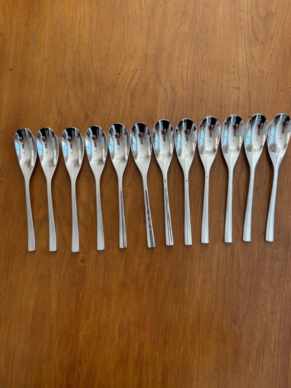 Exceptionnelle ménagère Couzon Neuvième Art – 123 pièces – inox 18/10