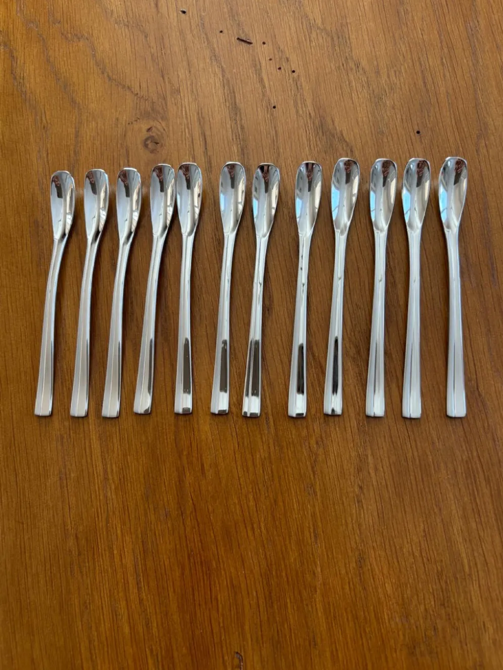 Exceptionnelle ménagère Couzon Neuvième Art – 123 pièces – inox 18/10