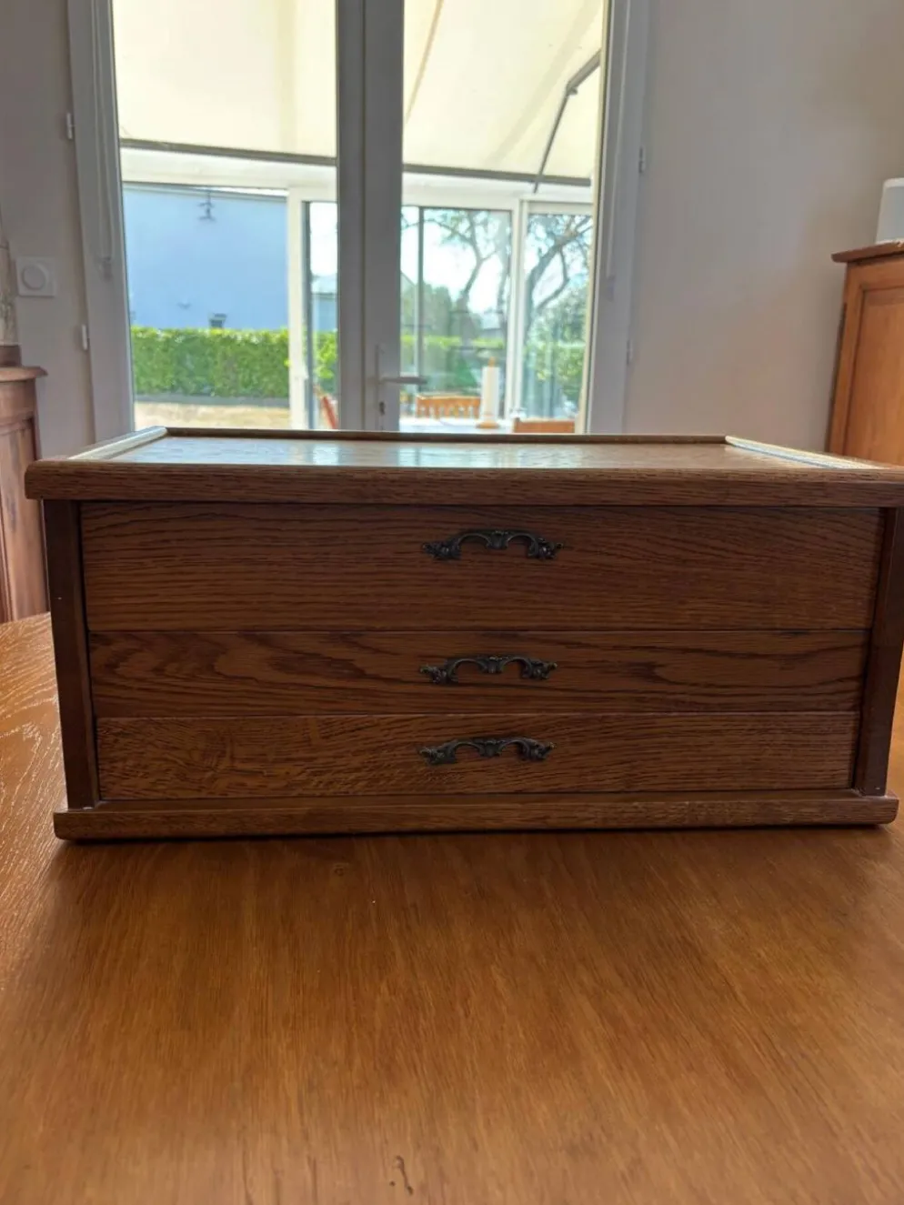 Exceptionnelle ménagère Couzon Neuvième Art – 123 pièces – inox 18/10
