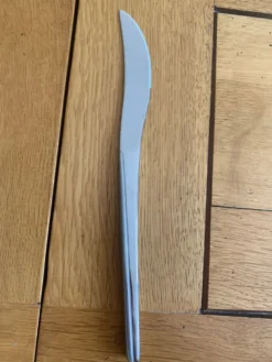 Exceptionnelle ménagère Couzon Neuvième Art – 123 pièces – inox 18/10