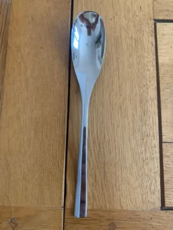 Exceptionnelle ménagère Couzon Neuvième Art – 123 pièces – inox 18/10