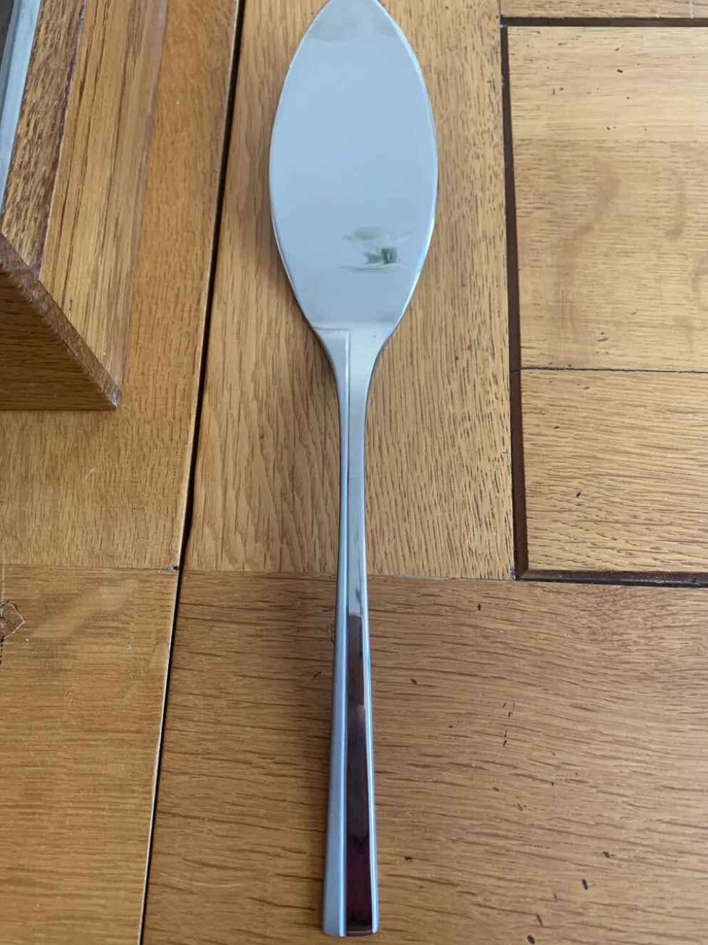 Exceptionnelle ménagère Couzon Neuvième Art – 123 pièces – inox 18/10