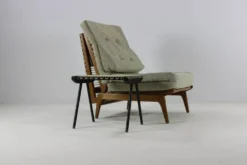 Fauteuil / lit de repos design français du milieu du siècle par George Tigien