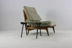 Fauteuil / lit de repos design français du milieu du siècle par George Tigien