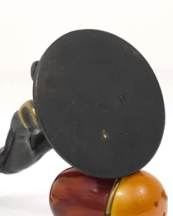 Figurine asiatique en laiton Ensemble de salière et poivrière avec support par Rohac, Autriche, années 1950