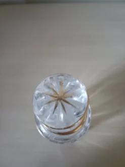 Flacon ancien, en cristal St Louis