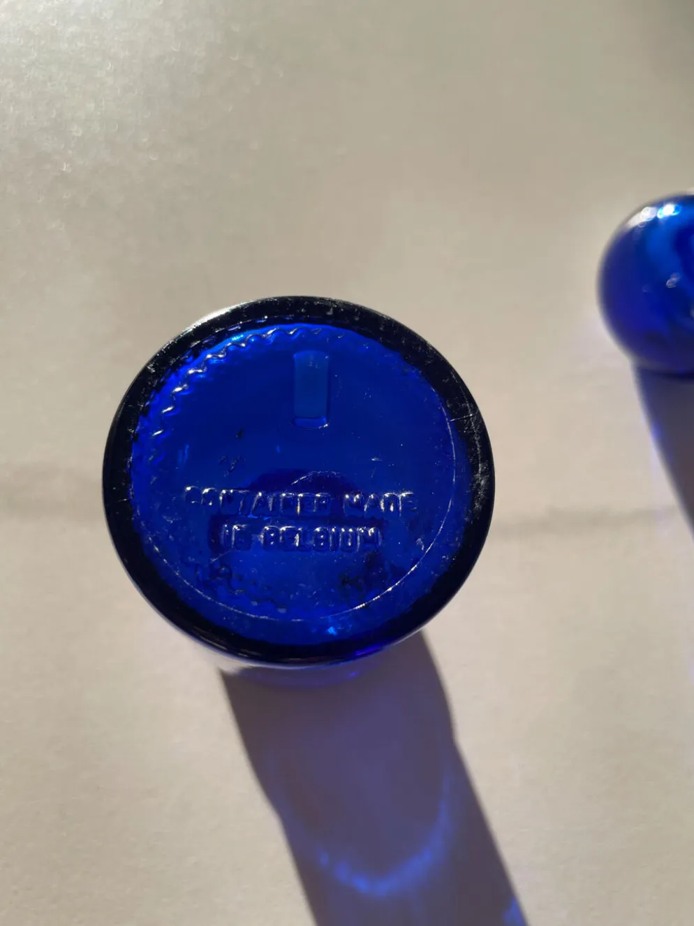 Flacon d’apothicaire bleu cobalt Belge/Belgique/Antique blue bottles/B