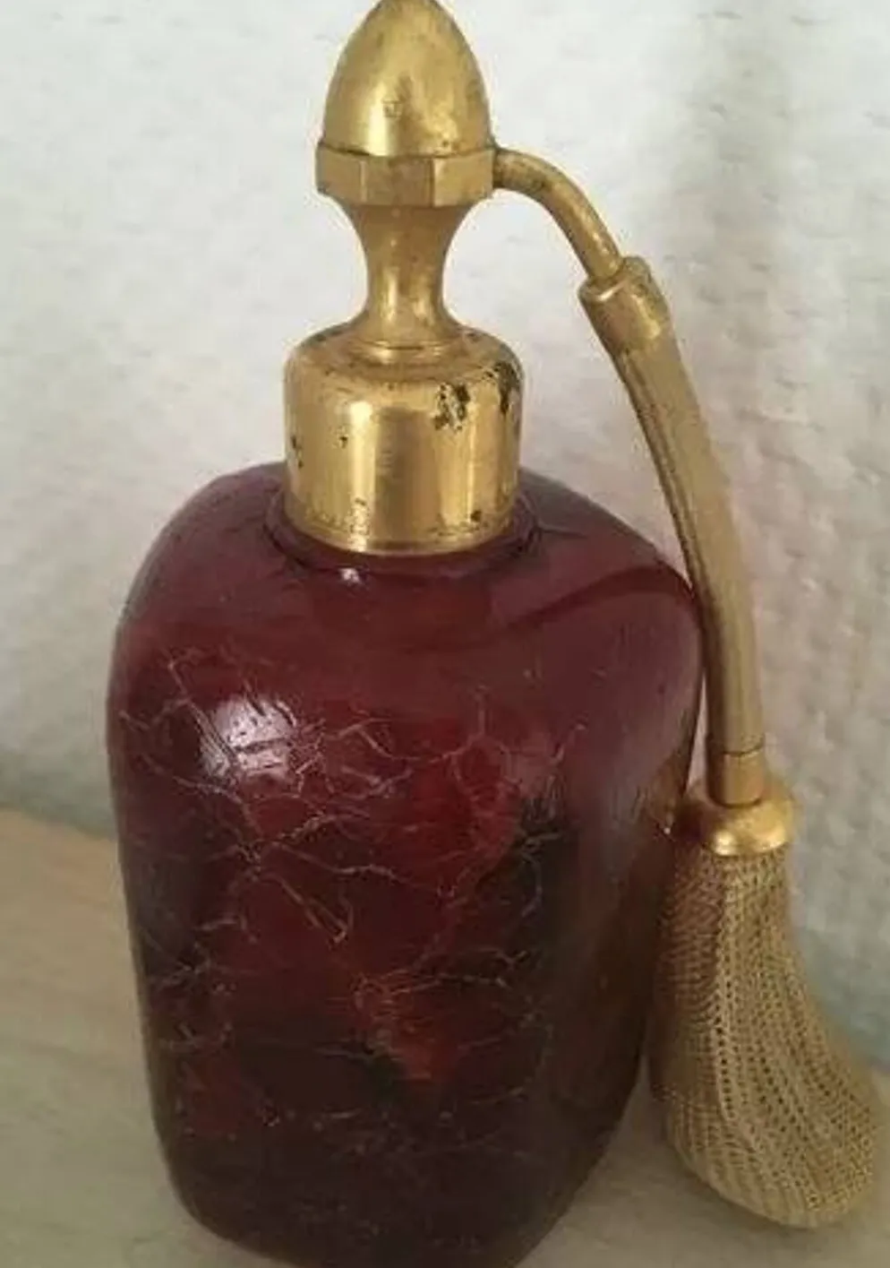 Flacon de parfum ancien.