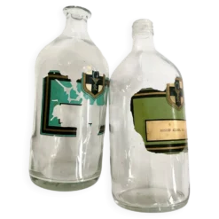 Flacons d’officine 1900, verre et étiquette