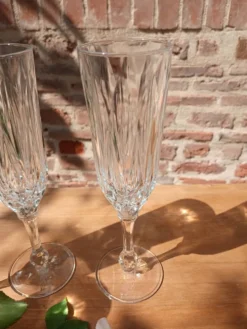 4 flûtes à champagne anciennes