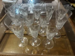 12 flûtes à champagne Baccarat modèle Carcassonne - estampillées