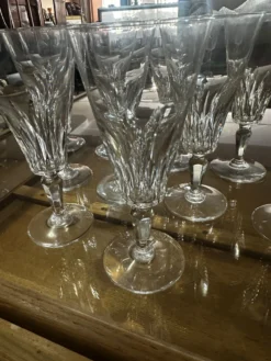 12 flûtes à champagne Baccarat modèle Carcassonne - estampillées