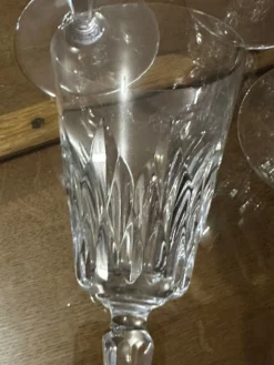 12 flûtes à champagne Baccarat modèle Carcassonne - estampillées