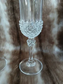 2 flûtes à champagne en cristal