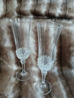 2 flûtes à champagne en cristal