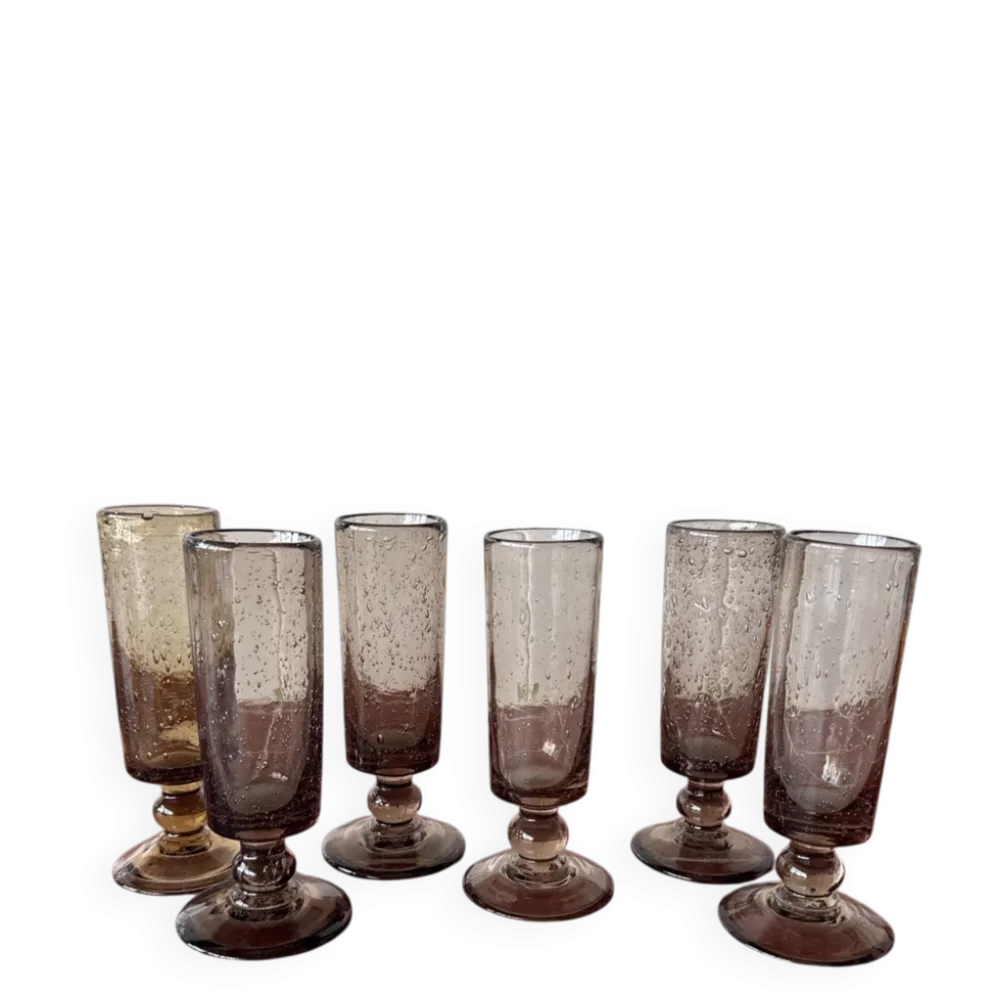6 flûtes à champagne en verre bullé de Biot gris fumé