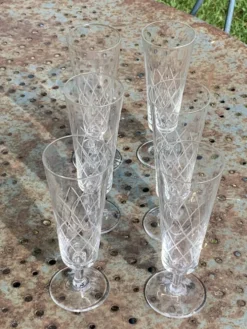 6 flûtes à champagne en verre et cristal ciselé transparent vintage