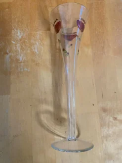 9 flûtes à champagne vintage en verre fin décor floral peint à la main