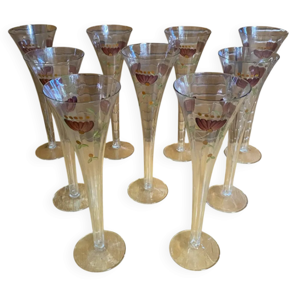 9 flûtes à champagne vintage en verre fin décor floral peint à la main