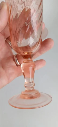 Flûtes en verre rose Rosaline