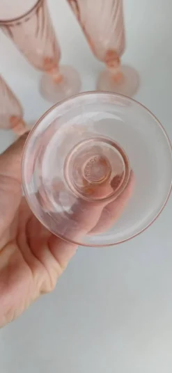 Flûtes en verre rose Rosaline
