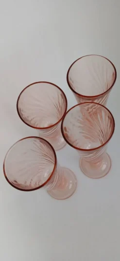 Flûtes en verre rose Rosaline
