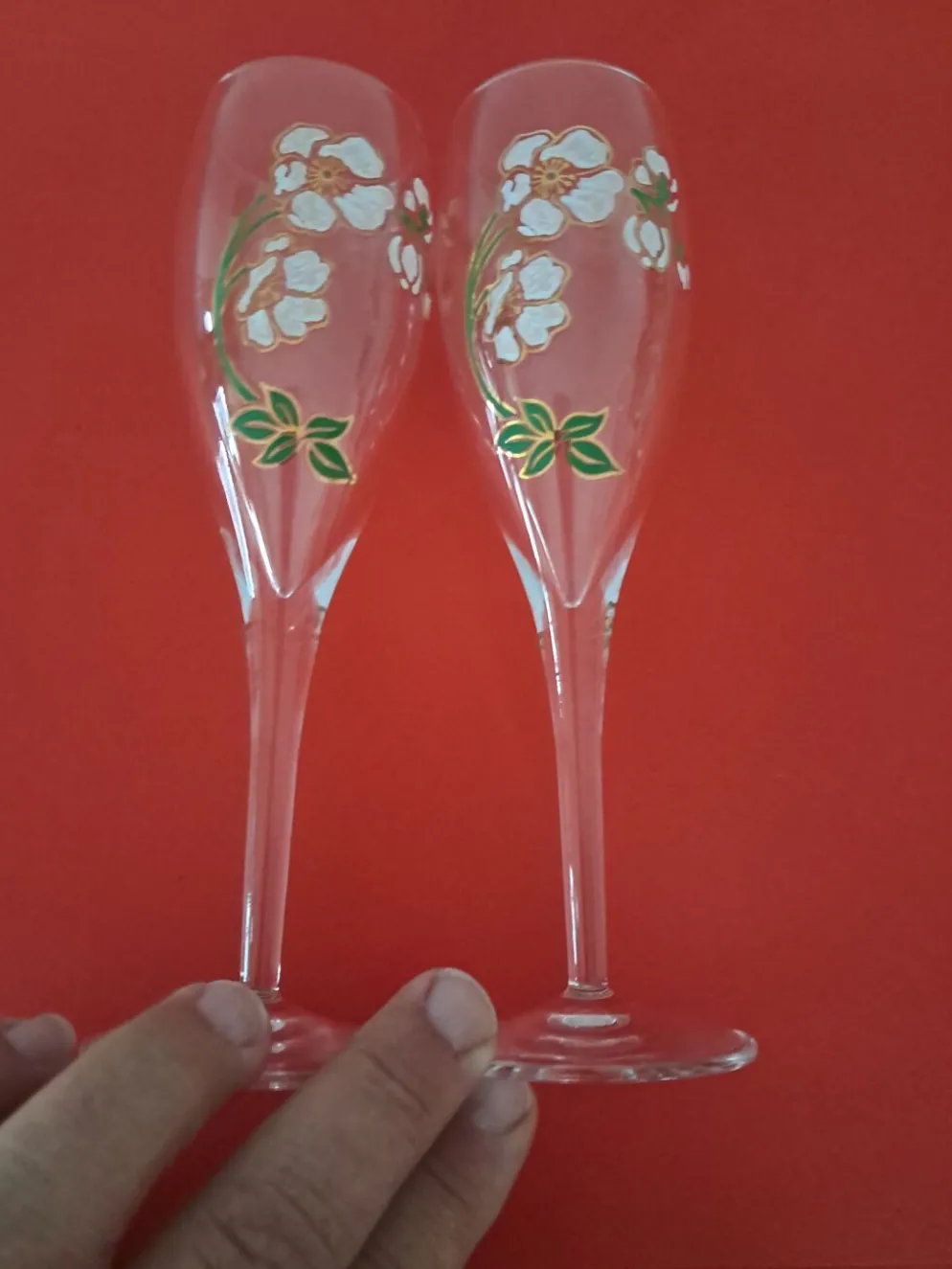 2 flutes à champagne Perrier Jouet années 80