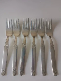 Fourchette en métal argenté