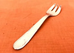 12 fourchettes à dessert Guy Degrenne, années 1970