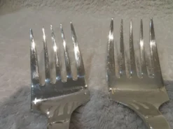 Fourchette à servir le poisson métal argenté orfèvre Christofle concorde