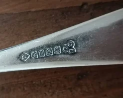 4 fourchettes monogramme M