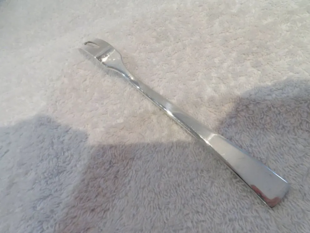 Fourchette à viande froide métal argenté orfèvre Christofle Concorde