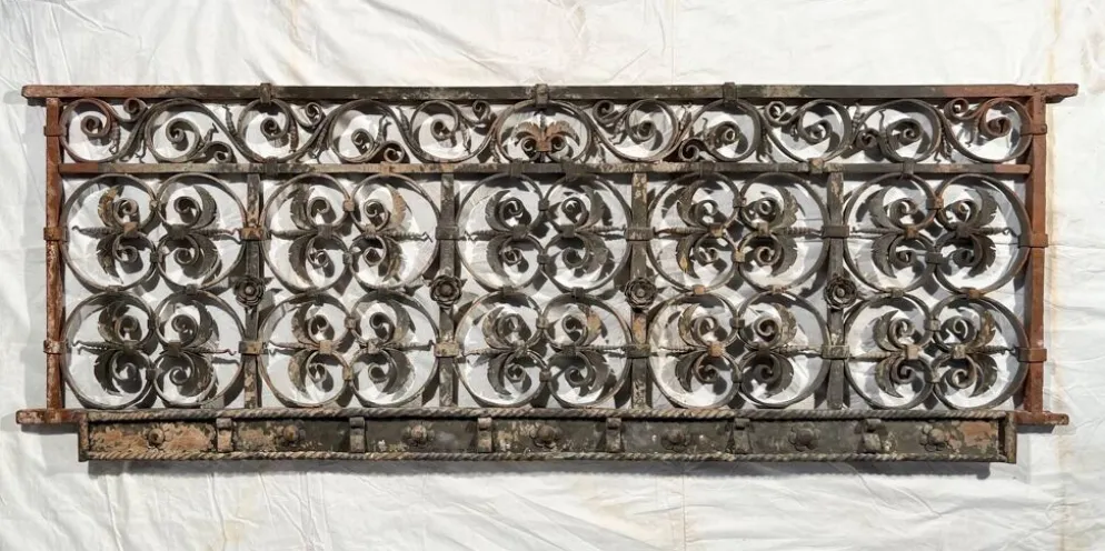 Garde corps XVIIem en fer forgé, rambarde barrière de balcon