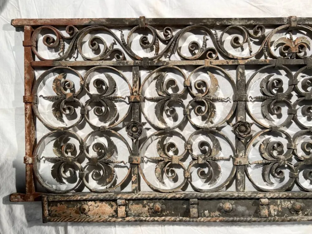 Garde corps XVIIem en fer forgé, rambarde barrière de balcon