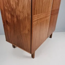 Garde-robe vintage par Francisek Mezulanik, années 1960