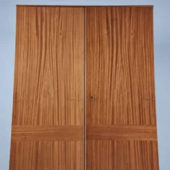 Garde-robe vintage par Francisek Mezulanik, années 1960