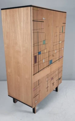 Garde-robe vintage par Francisek Mezulanik, années 1960
