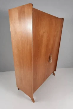 Garde-robe vintage par Tatra Nabytok, années 1970