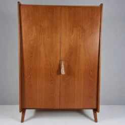 Garde-robe vintage par Tatra Nabytok, années 1970