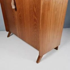 Garde-robe vintage par Tatra Nabytok, années 1970