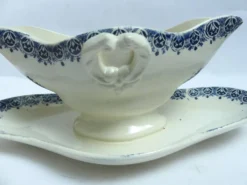 Gien grande saucière en porcelaine opaque