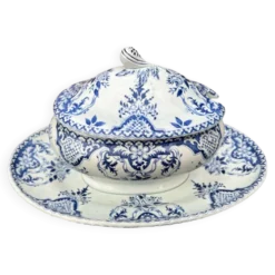 Gien - saucière couverte