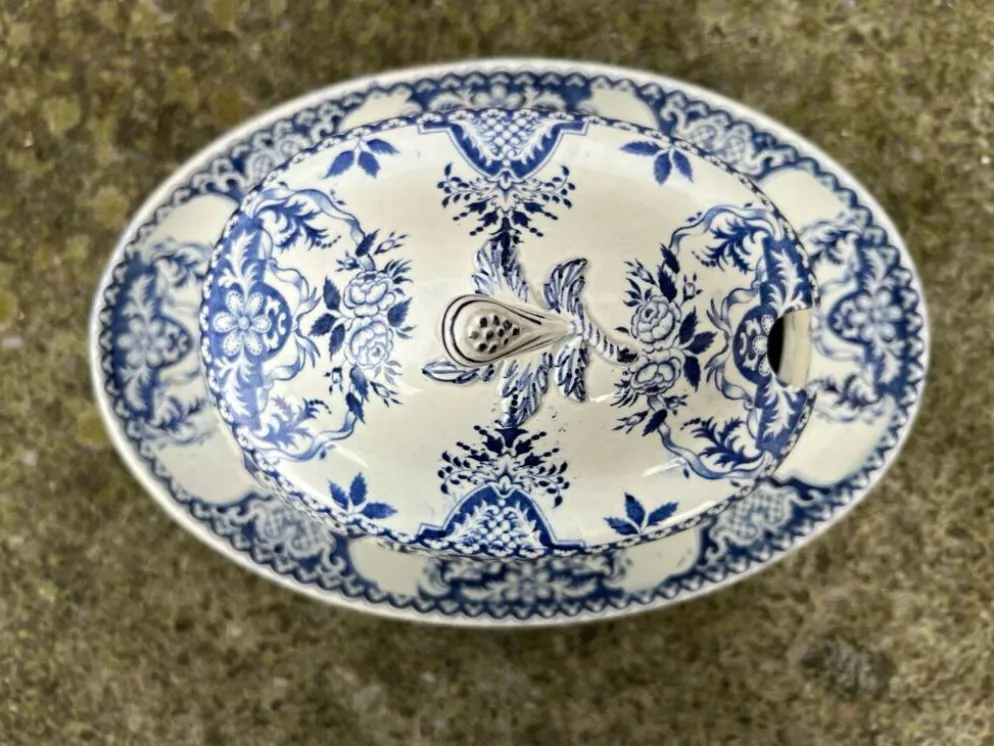 Gien - saucière couverte