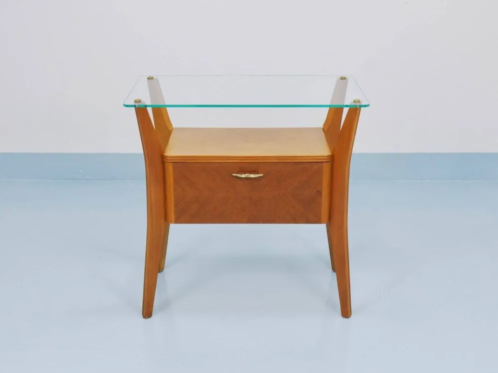 Gio Ponti Table de chevet en érable et noyer, La Permanente Mobili Cantù, années 1940