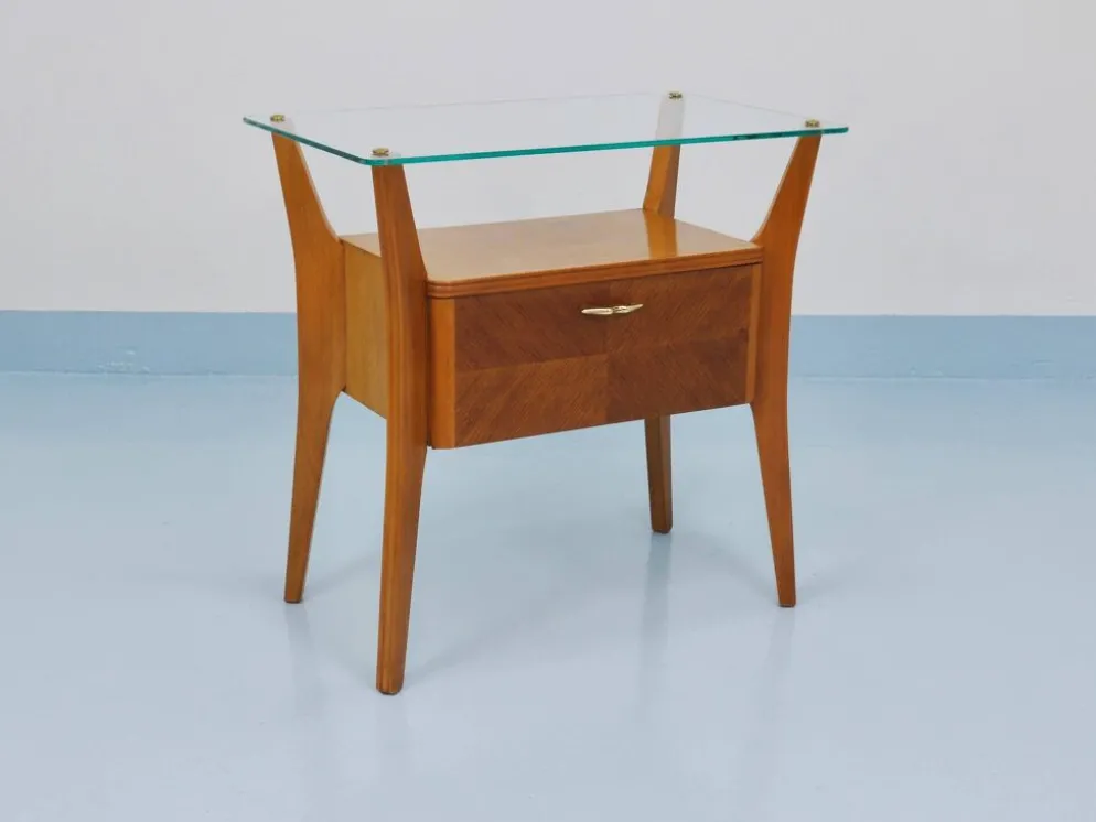 Gio Ponti Table de chevet en érable et noyer, La Permanente Mobili Cantù, années 1940