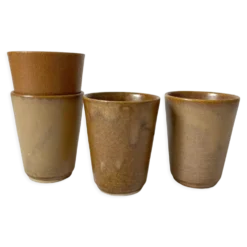 4 gobelets en grès Digoin vintage