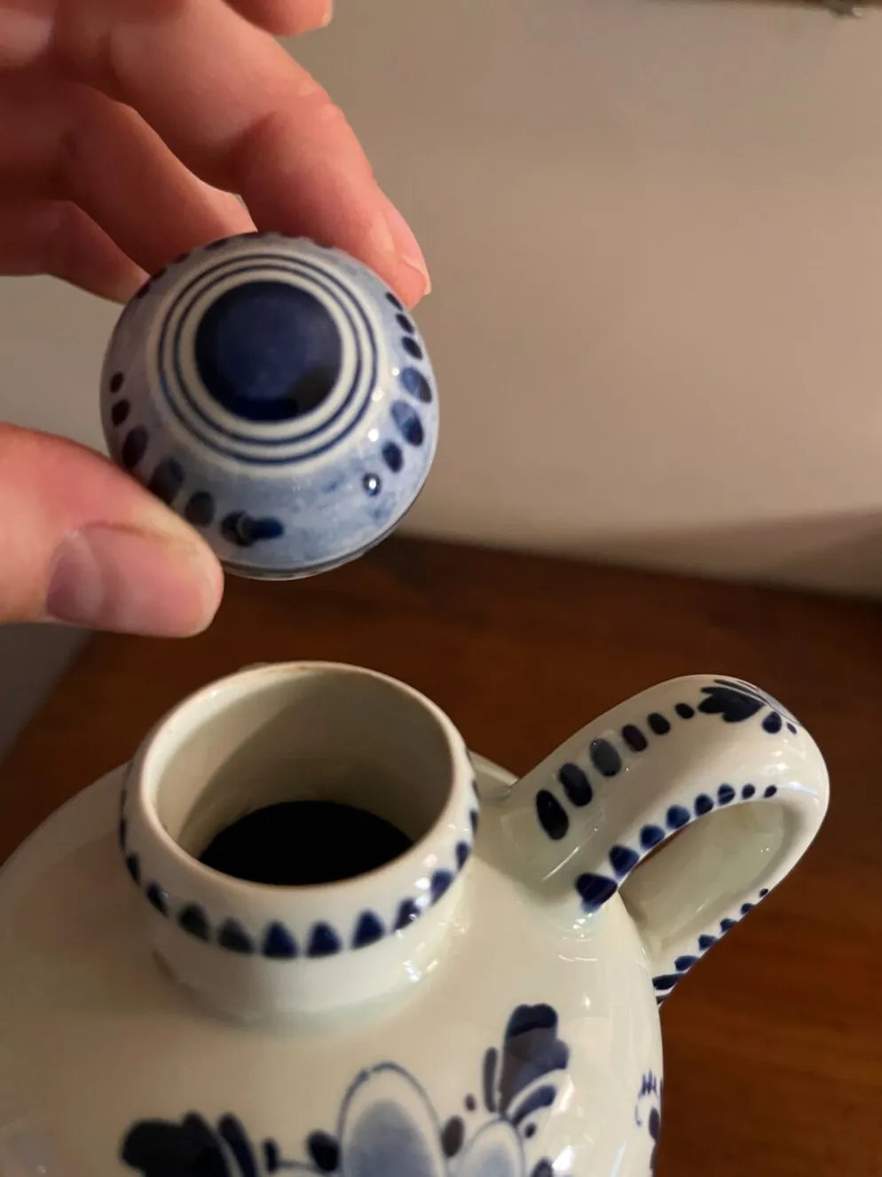 Gourde en faïence de Delft peinte à la main – décor moulin à vent et f