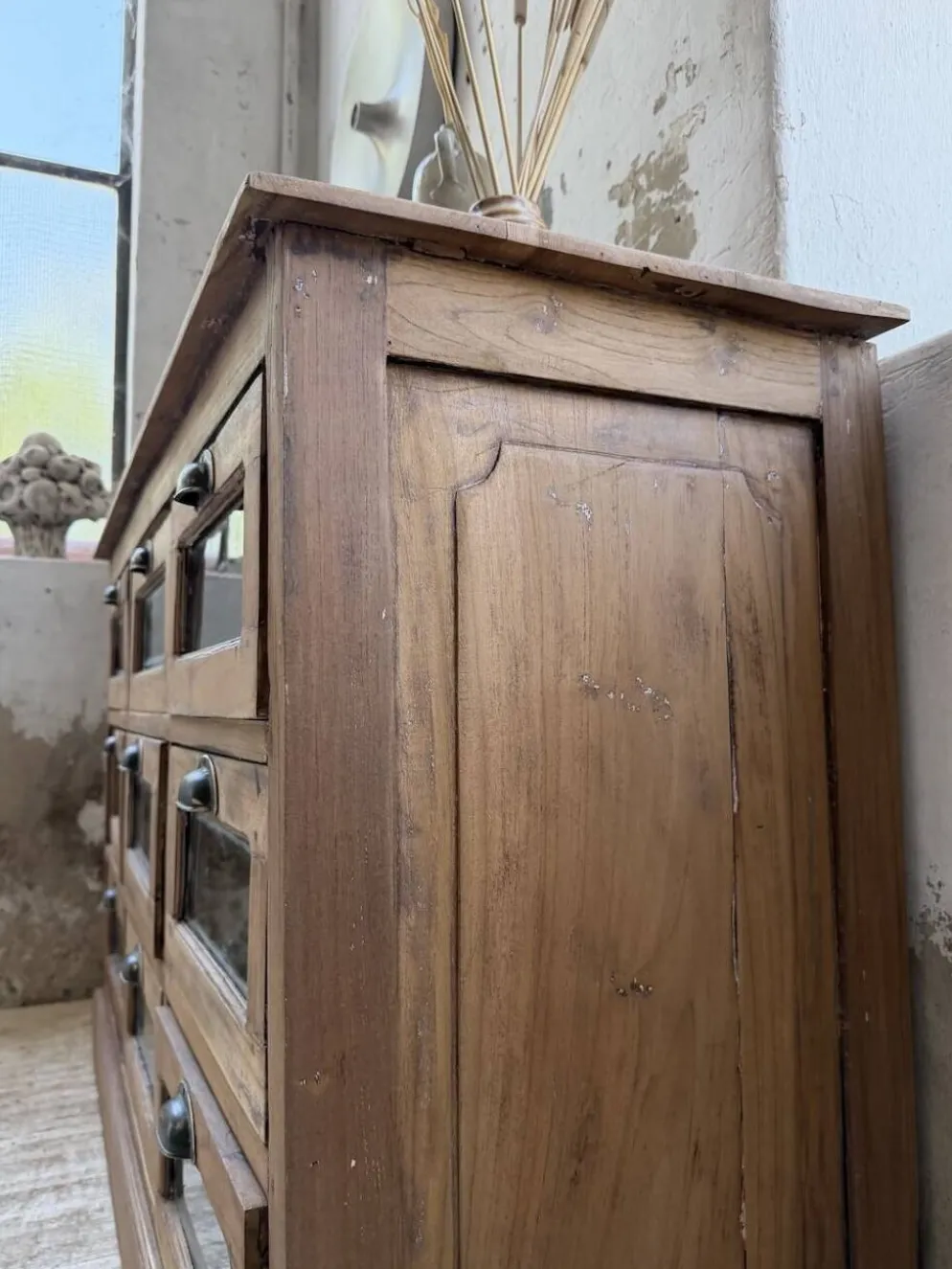 Grainetier meuble de métier en noyer 1950